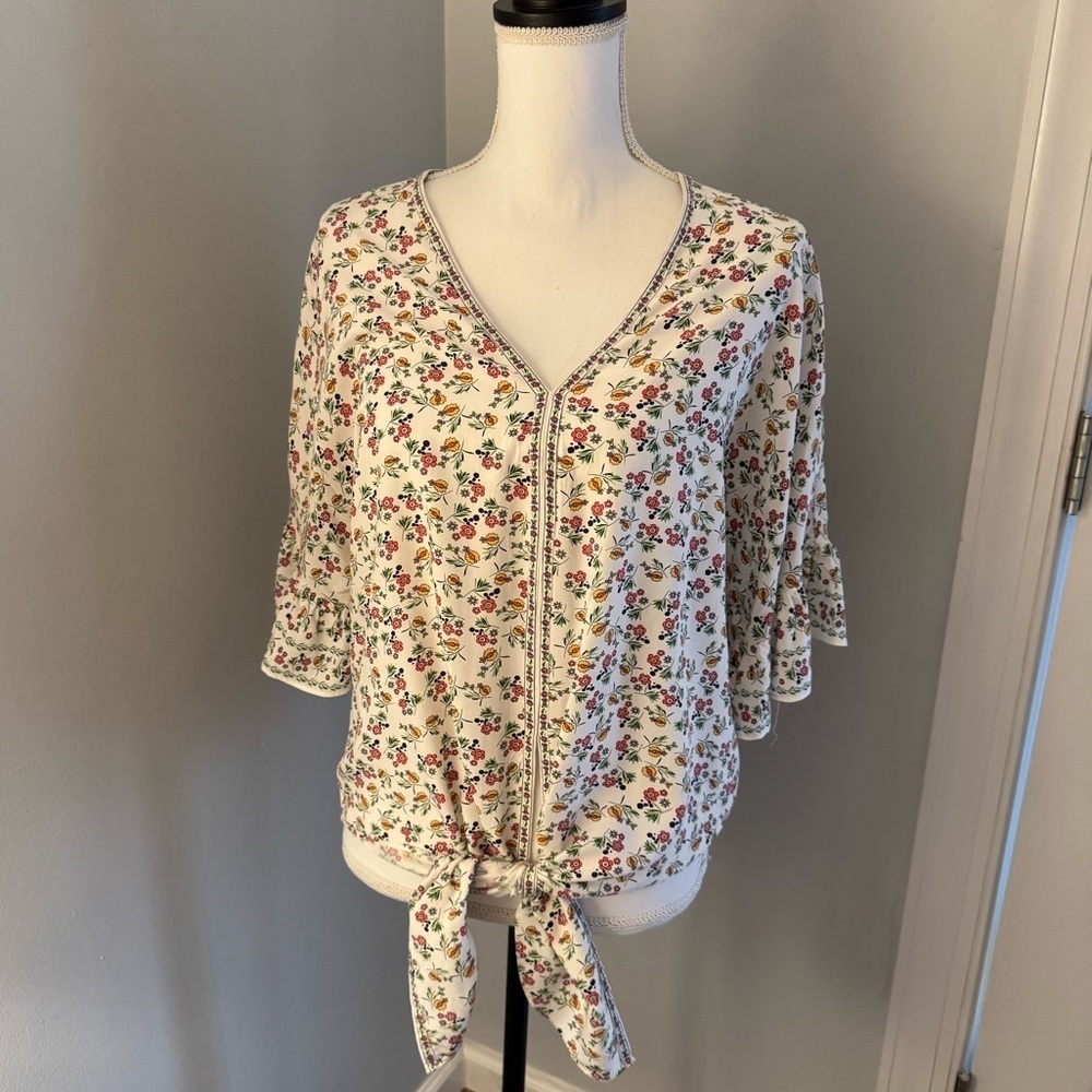 floral Max Studio Tie-Front Blouse Shirt Top w/Ruffle Sleeves V neckBoho M - Picture 1 of 8